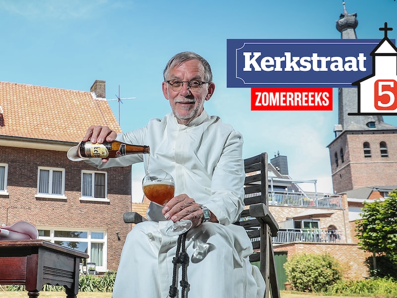 Voorbestemd voor het café, maar Jan werd pater en vroedman: “Veel vrouwen gezien. Maar slechts één voor wie ik wilde uittreden”