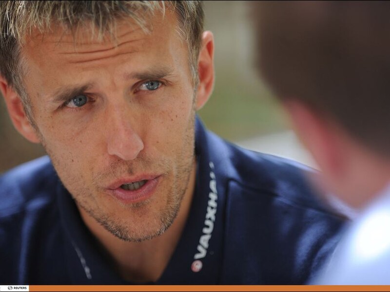 Phil Neville keert terug naar zijn oude liefde.