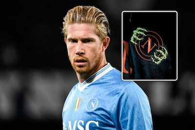 En of Kevin De Bruyne en co straks angst zullen inboezemen: Napoli brengt (dure) Halloween-truitjes op de markt