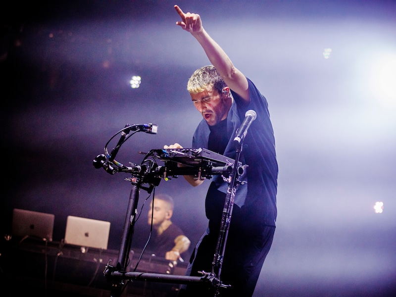 Fred Again houdt vrijdag totaal onverwacht rave in Brussel