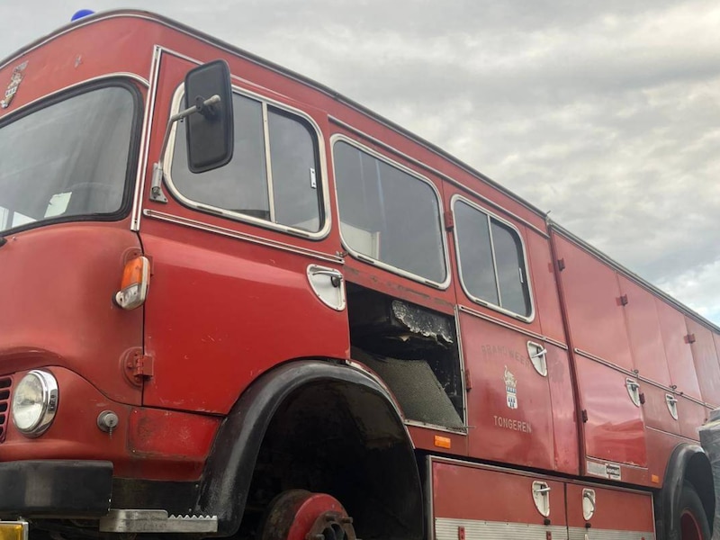 Historische Bedford-bluswagen uit 1975 krijgt tweede leven in Tongeren.