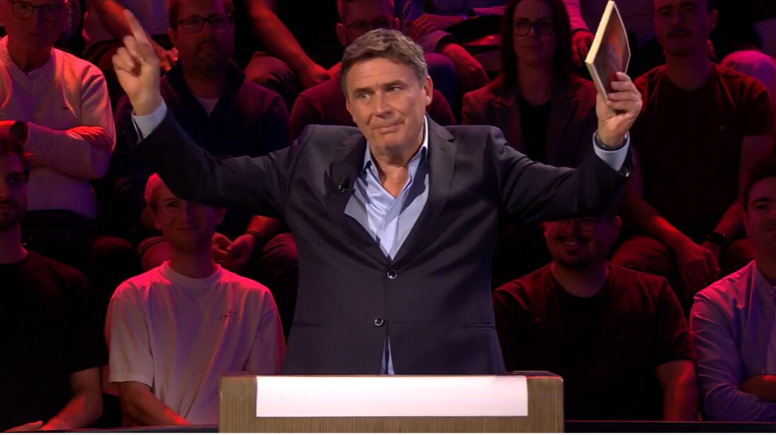 Zelfs Erik werd op zijn plaats gezet: jongste deelnemer ooit Felix Heremans  (18) maakt meteen stevige indruk in 'De slimste mens' | Foto | hln.be