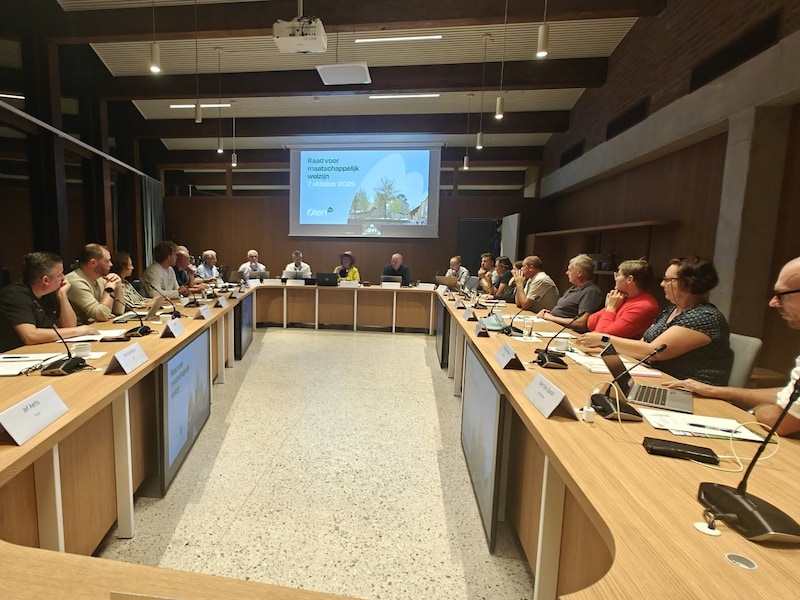 Gemeenteraad Olen bespreekt sociaal woonbeleid, nieuwe straatnaam en bibliotheekcontract