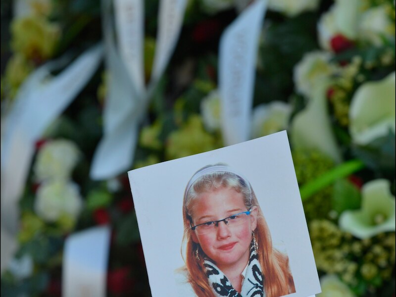 Het doodsprentje van de gedode Priscilla Sergeant (14).