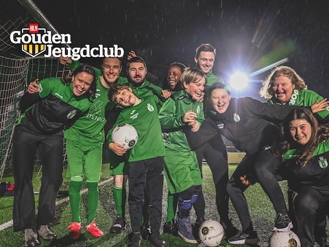 Groenenhoek Sport in Deurne, waar de CP+-ploeg, bestaande uit spelers met een motorische beperking na een hersenletsel, op handen wordt gedragen.