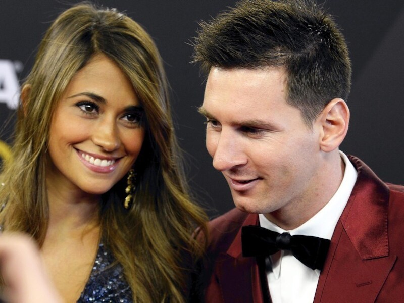 Lionel Messi met zijn vriendin Antonella Roccuzzo.