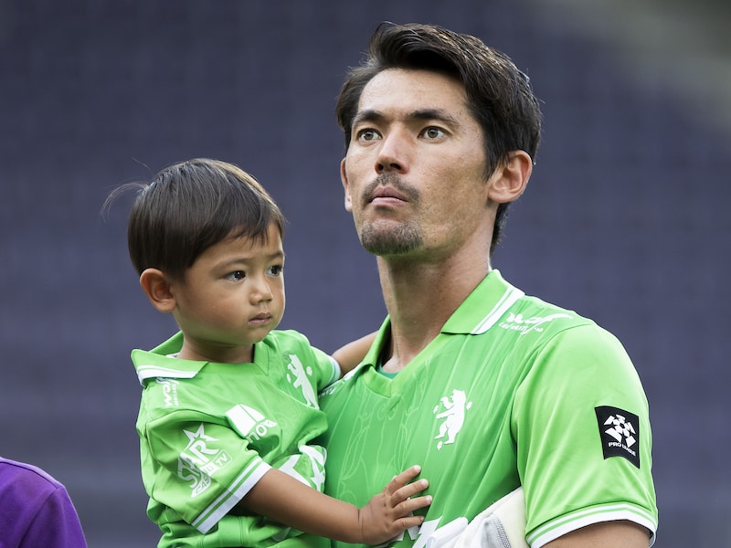 Beerschot-coach Messoudi positief over doelman William Popp: “Al zal ook hij af en toe wel eens een foutje maken”