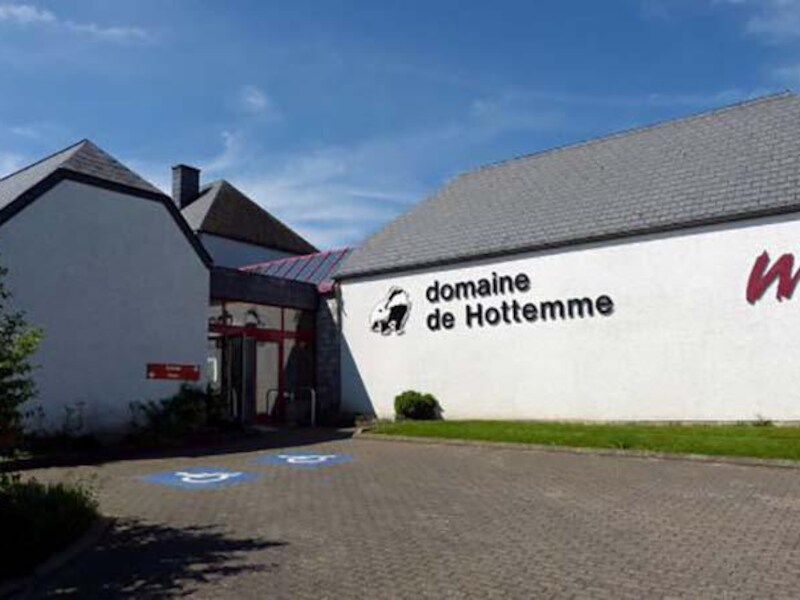 Het Domaine de Hottemme is meer dan 150 hectare groot, waarvan een groot deel Europees beschermd natuurgebied.