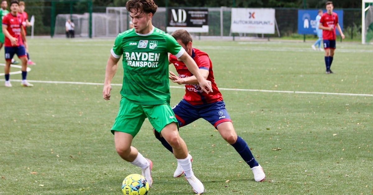 Jorte Jacobs stuwt VK Linden met goal en twee assists naar winst en vijfde plaats: “In die 4-3-3 voe