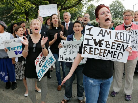 Demonstraten protesteren in Atlanta tegen de executie van Kelly Renee Gissendaner.