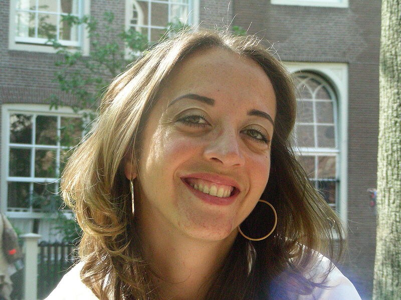 Ebru Umar.