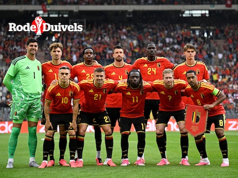 De ploegfoto van de Rode Duivels voor de aftrap tegen Tunesië.