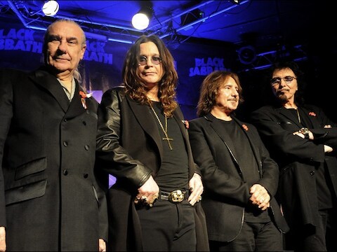 Black Sabbath met uiterst links Bill Ward.