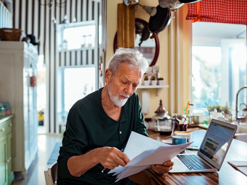 Je hoeft niet meteen te vrezen dat je aardgas en elektriciteit worden afgesloten. Er zijn verschillende andere uitwegen voor wie de energiefactuur niet langer kan betalen.