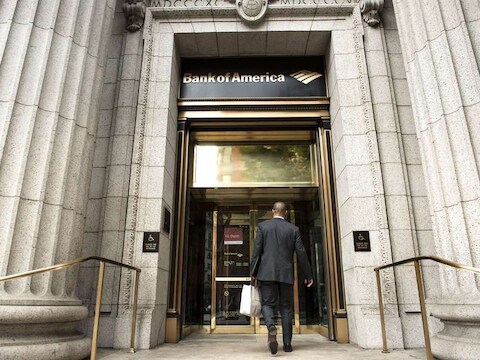 Het drama deed zich voor bij de Bank of America in Londen.
