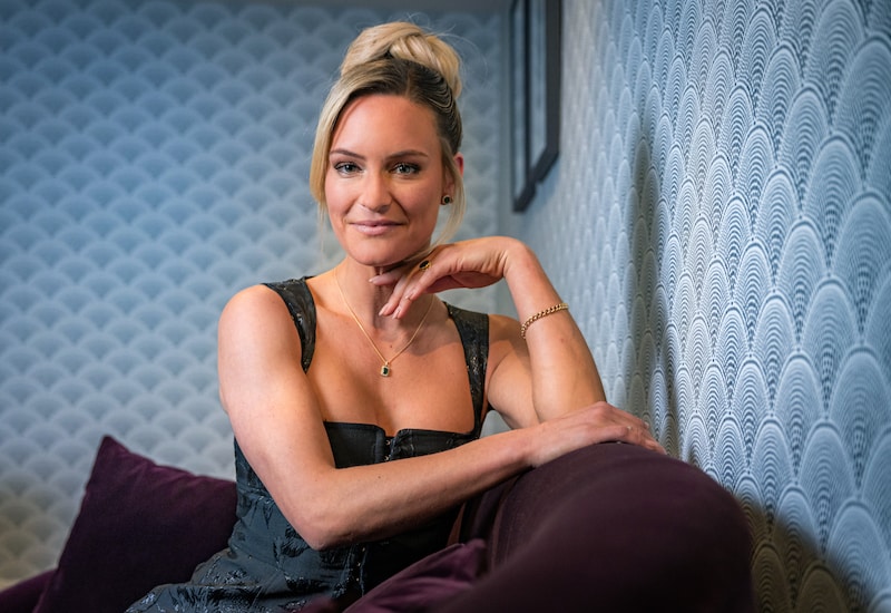 Kiki uit 'The Real Housewives of Antwerp' in de clinch met influencer  Jonatan Medart: &ldquo;Wat een venijnig ventje&rdquo; | TV | HLN.be