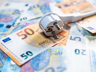 Meermaals per jaar van energieleverancier veranderen: spaar je daar geld mee uit?