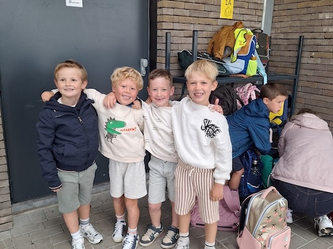 Fons en zijn vrienden zijn klaar voor de eerste schooldag.
