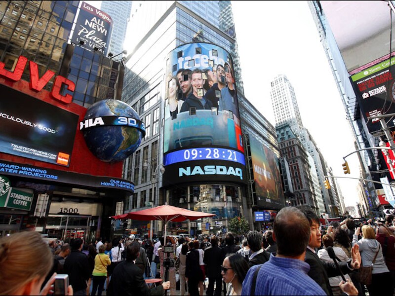De introductie van het Facebookaandeel op Nasdaq was geen onverdeeld succes.