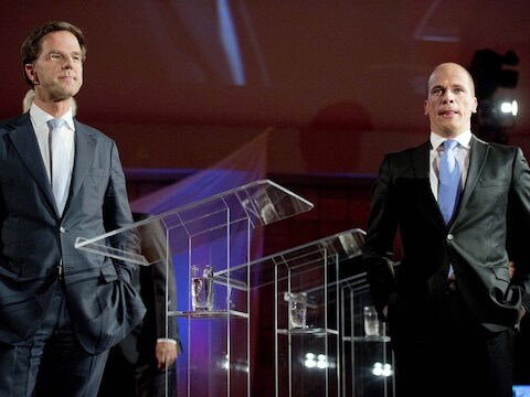 Rutte aan de ene kant, Samsom aan de andere