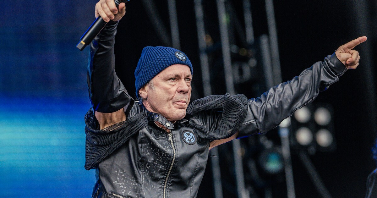 Iron Maiden-zanger, piloot en schermer: Bruce Dickinson (66), straks op Graspop, is duivel-doet-al m