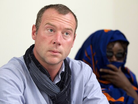 Volgens de Volkskrant maakt Dimitri Bontinck zijn beloften niet waar.
