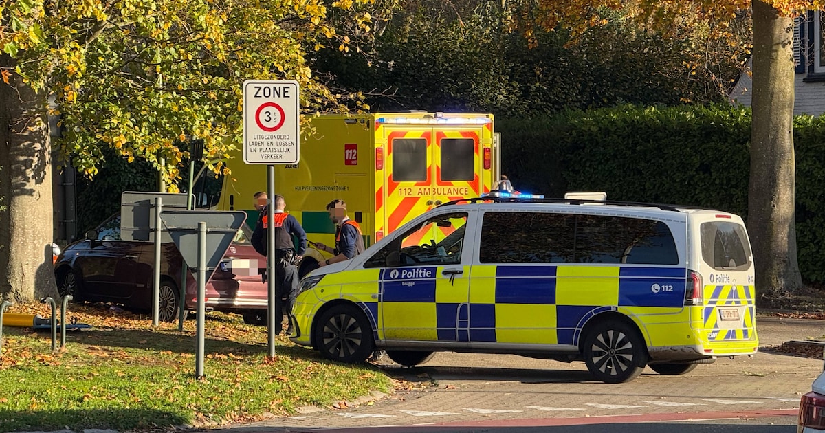 Wilde achtervolging na diefstal van Fiat500 eindigt met drie platte banden en crash in Brugge