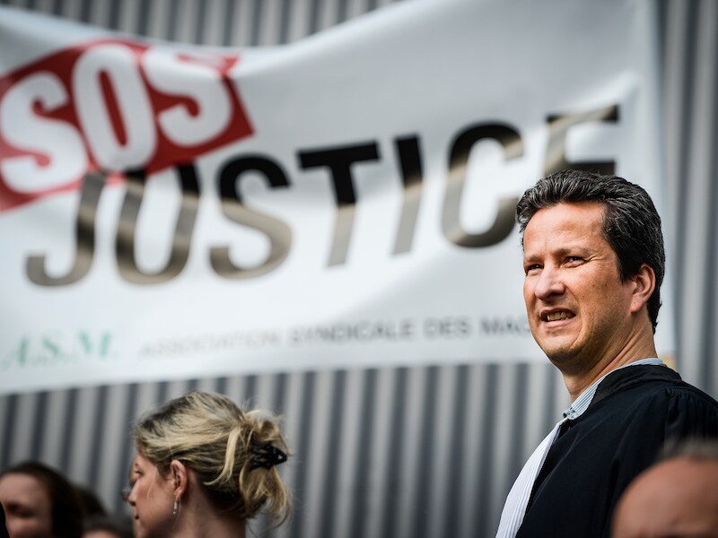 "De overheid luistert niet naar onze vragen", zegt Alexis Deswaef, voorzitter van de Liga voor de Mensenrechten.