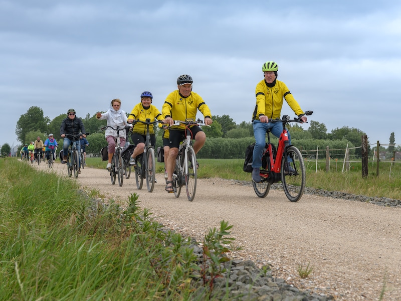 Tegen eind dit jaar kan je fietsen van Frankrijk tot Stationsstraat in Adinkerke langs nieuw pad  