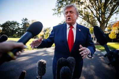 Trump beschuldigt Iran van manipulatie olieprijzen voor Amerikaanse verkiezingen: “Ze verzinnen zelfs aanvallen”