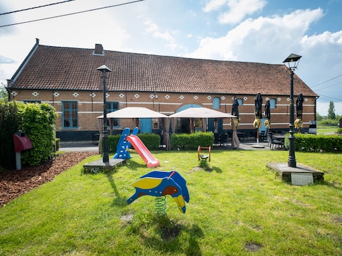 De site van de Midzeelhoeve