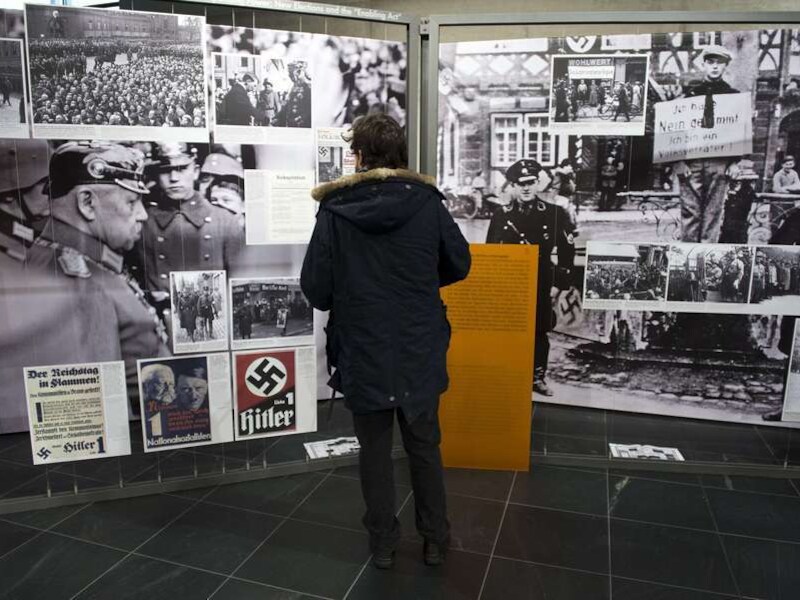 Morgen opent in Berlijn een tentoonstelling over de begindagen van de nazidictatuur in het museum Topografie des Terrors in Berlijn.