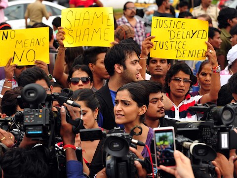 Protest tegen verkrachting in India.