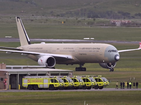 De Airbus landde na een vlucht van 19 uur op de luchthaven van Melbourne.
