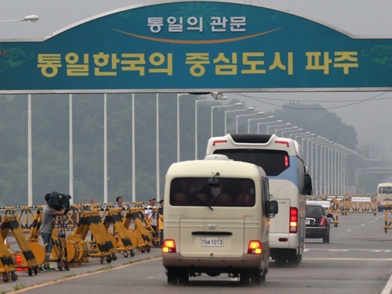 Bussen verlaten Kaesong.