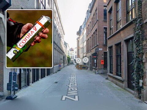 Een vuurwerkbom ontplofte aan de deur van een leegstaand pand langs de Zwartzustersstraat in Antwerpen. Het ging om Cobra-vuurwerk (inzet: themabeeld).