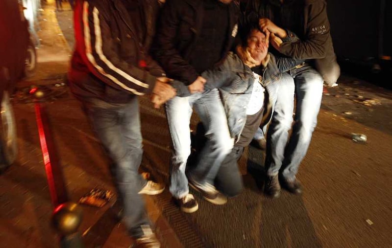 Nederlander krijgt celstraf van 10 maanden voor Facebookrellen in Haren ...