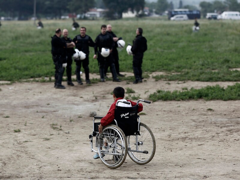 Een vleuchteling in het kamp nabij het Griekse Idomeni.
