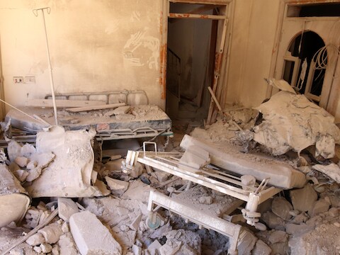 Een vernield veldhospitaal in het door rebellen gecontroleerde deel van de stad Aleppo.