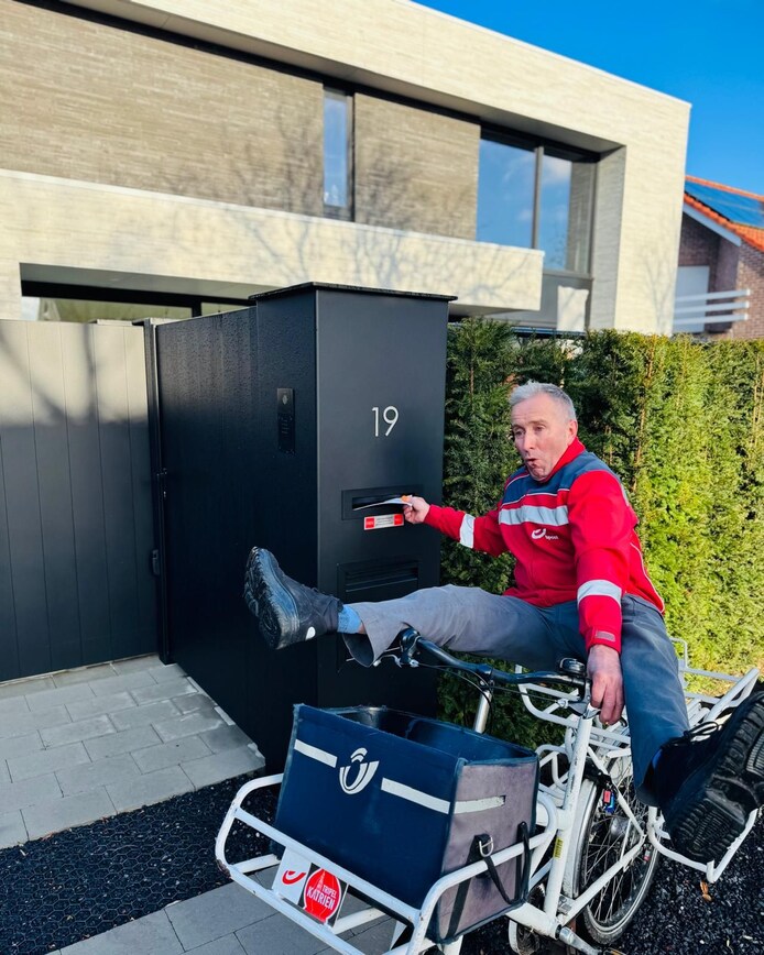 Postbode Rudi (60), de man die zijn volk Tripel Katrien leerde drinken ...