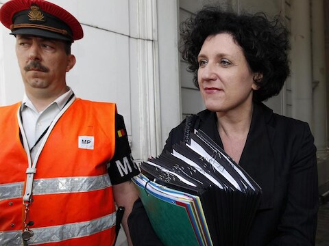 De Conferentie van Nederlandstalige Rechters van eerste aanleg waarschuwt binnenlandminister Turtelboom dat ze de verkiezingen niet kunnen organiseren met de huidige kieskringen.