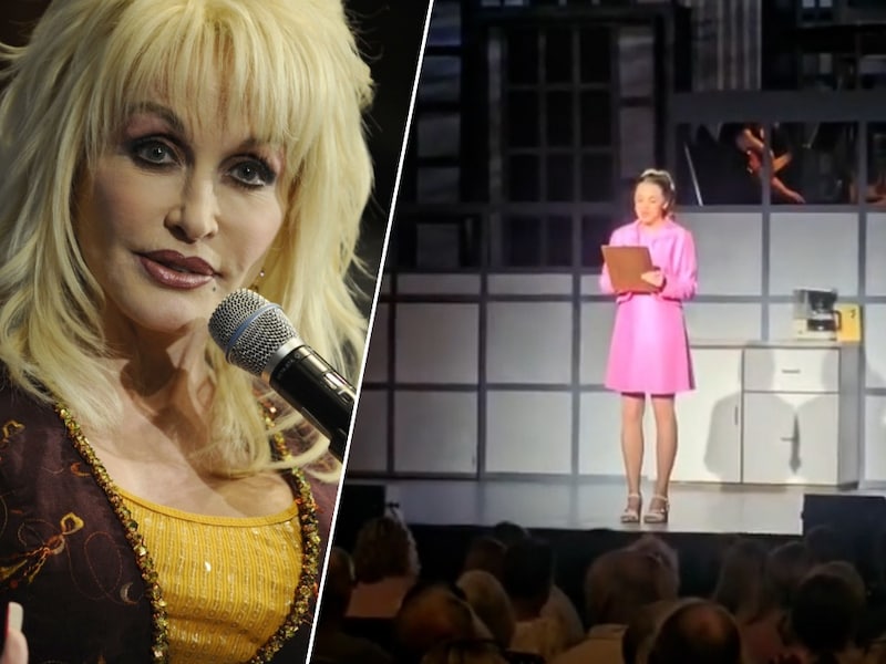 KIJK. Publiek van ‘9 To 5: The Musical’ reageert verbijsterd als het hoort dat Dolly Parton is overleden
