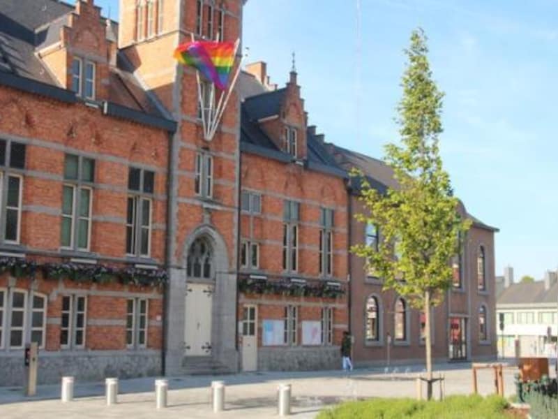 Gemeentehuis Lede.