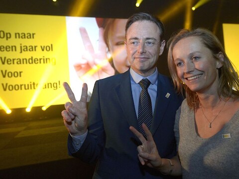 Voorzitter Bart De Wever en Annick De Ridder.