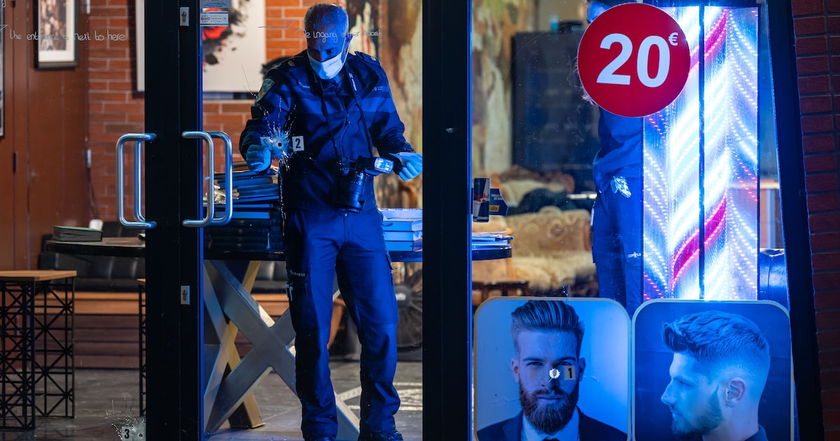 Nederlandse ‘kappersoorlog’ breidt zich uit: twee aanslagen in één nacht op zaken van dezelfde eigen