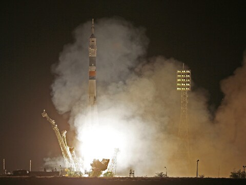 Een nieuwe crew vertrekt naar het ISS.