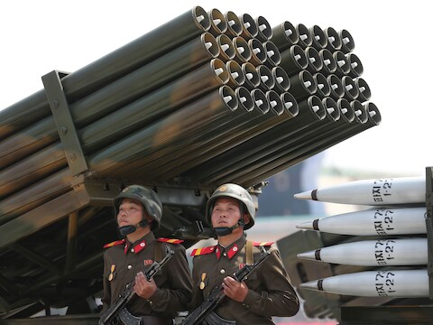 Noord-Koreaans soldaten tijdens een militaire parade.