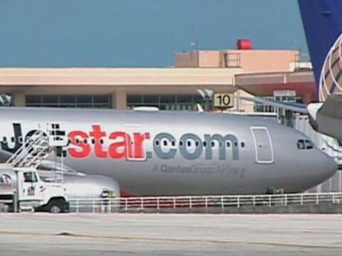 De Airbus van Jetstar Airways maakte een noodlanding in Guam.
