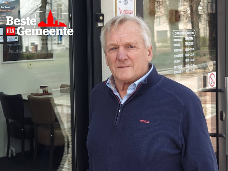 Leo Mertens is als voormalig cafébaas van De Pispot van Keizer Karel en De Pot van Keizer Karel een bekend figuur in Olen.