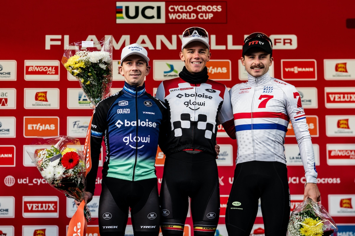 Con Thibau Nys, Lars van der Haar y Cameron Mason falta el podio de Flamanville en Cerdeña.